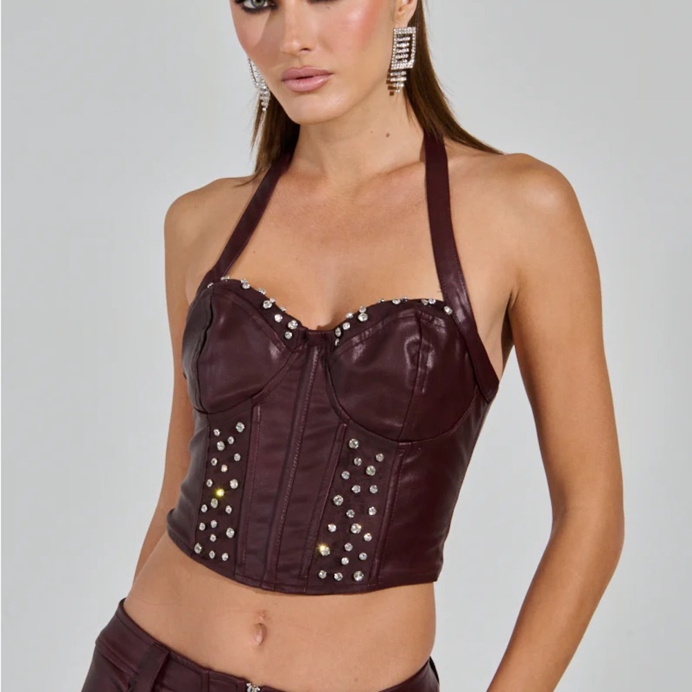TEMPTATION'S BEST FRIEND CORSET IN BURGUNDY RETAILS $49